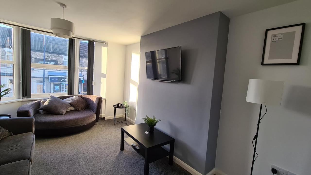 The "Cleveland" Apartment Редкар Екстериор снимка